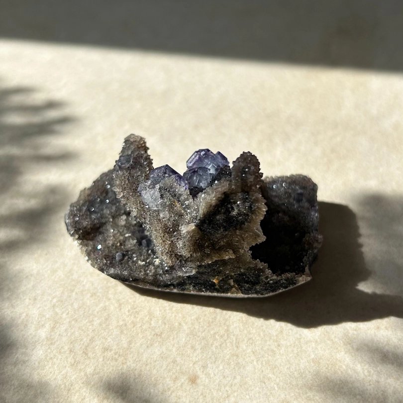 Calcedonio nero con Fluorite Blu